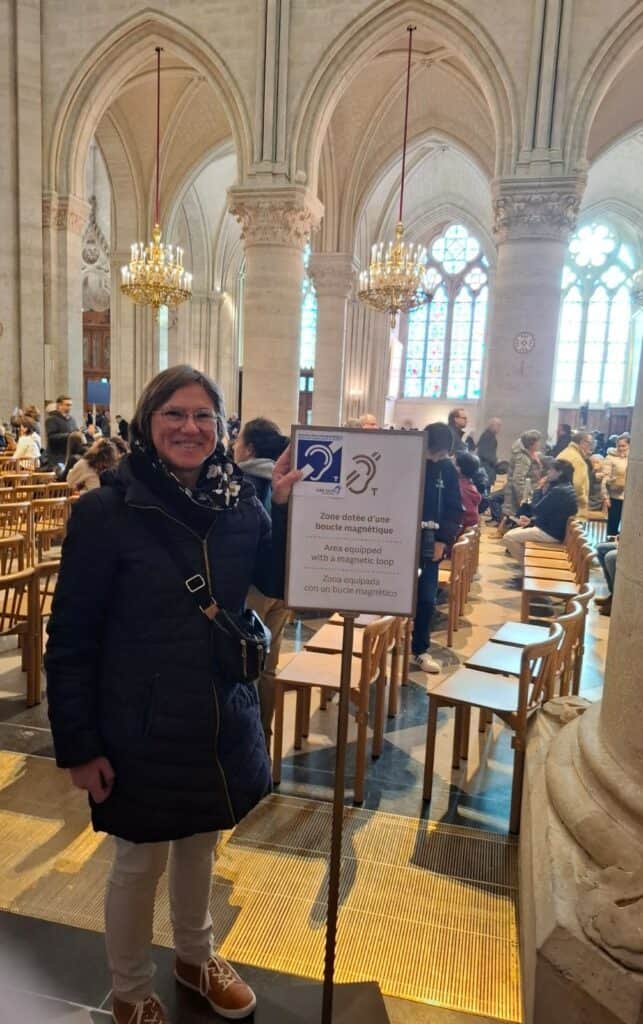 Pictogramme Oreille barrée à Notre-Dame